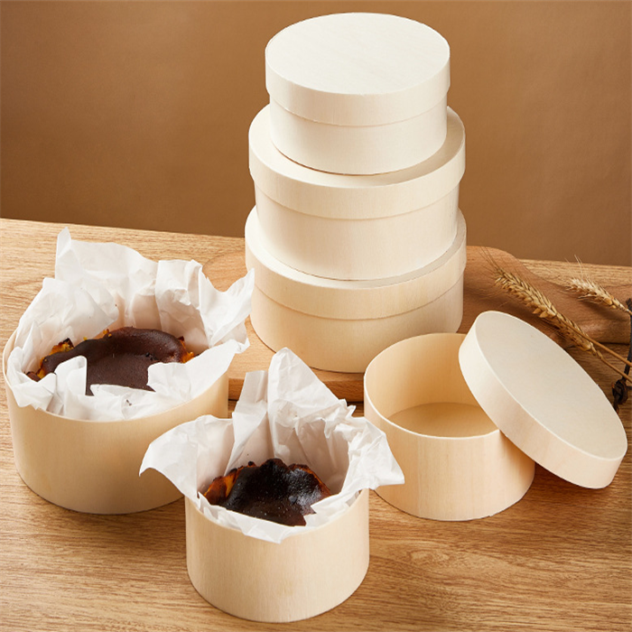 cake snack box from DisposablesInc.com. The best import service in China. Import your disposable items and products from us.